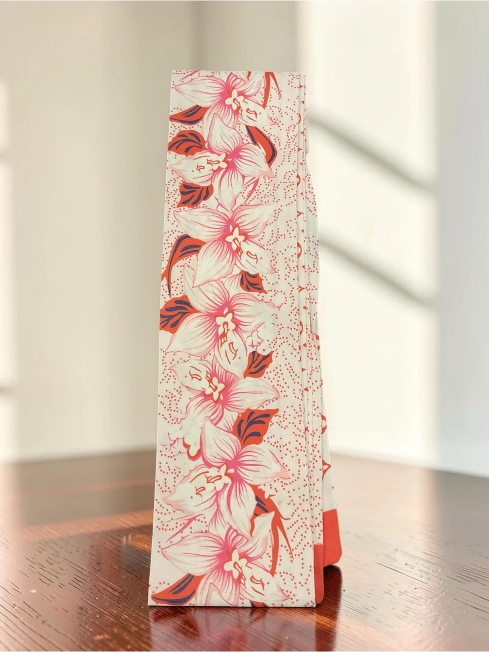 NWT Source Uknown White & Red Silk Twilly Scarf
